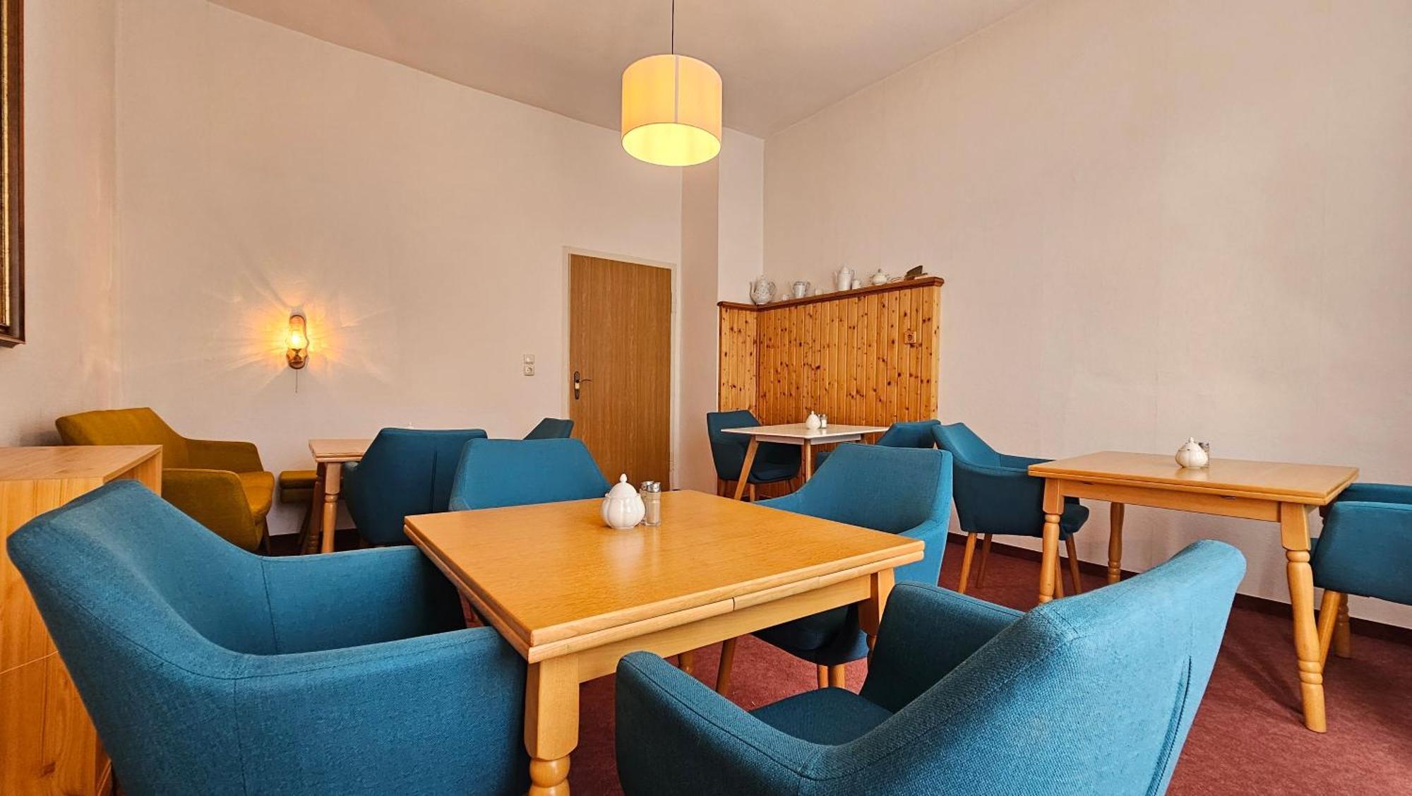 Pension Weisse Rose, Parkplatz, Fruehstueck, Wlan, Zentral Bad Elster Exteriér fotografie